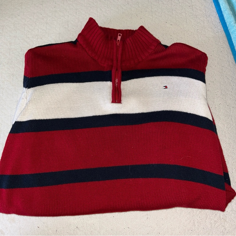 Tommy Hilfiger Men’s XL sweater
